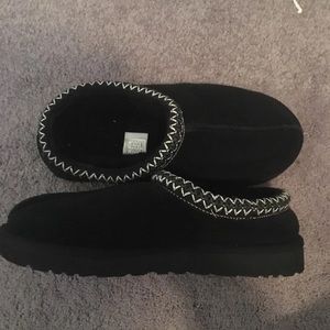 UGG Tasman Black Womens Size 10